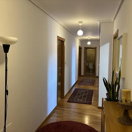 Privatunterkunft Grupo Gontad Piso *